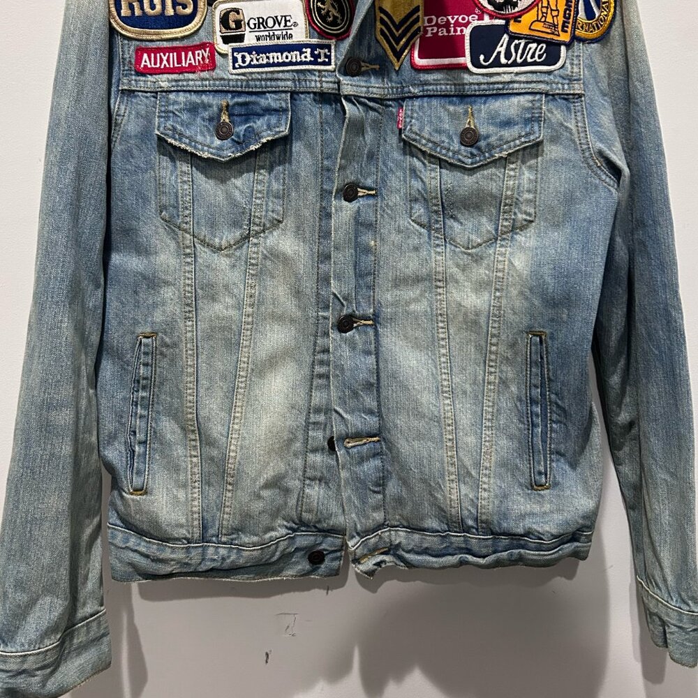 Levi's trucker one of a kind custom patched - Picture 10 of 11